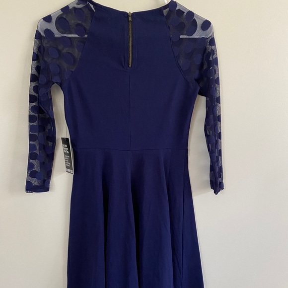 Express Dress - Picture 2 of 5